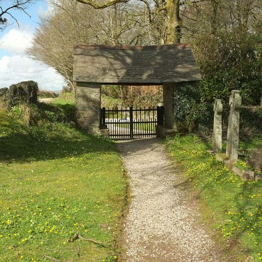 Lychgate to North West of Church
