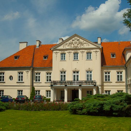 Pałac Łuszczewskich w Lesznie