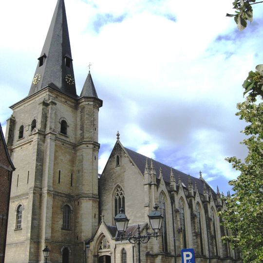Église Sint-Mauritius de Bilzen