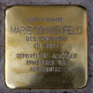 Stolperstein em memória de Marie Sonnenfeld