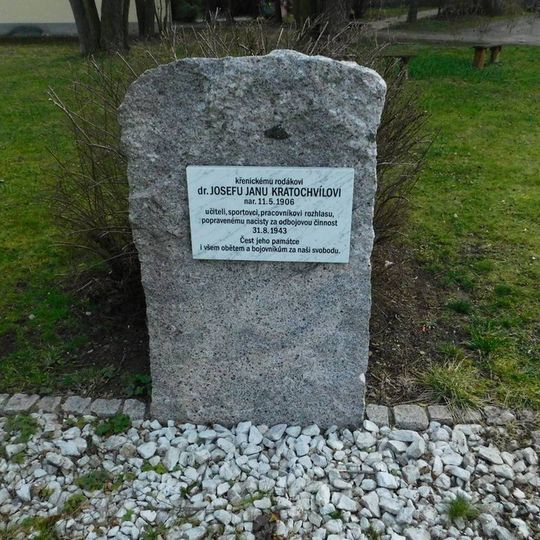 Pomník Josefu Janu Kratochvílovi v Křenicích