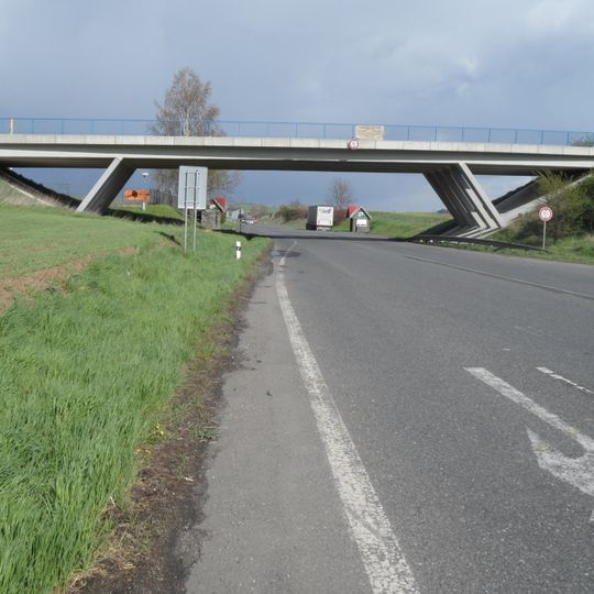 Most Tyršovy ulice přes silnici I/12 u Plaňan