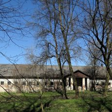 Zespół folwarczny (przy pałacu)