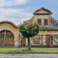 Průčelí domu čp. 25