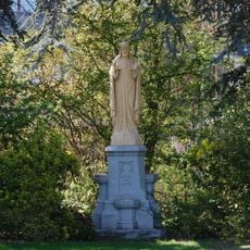 Statue of Sacred Heart of Jesus Christ