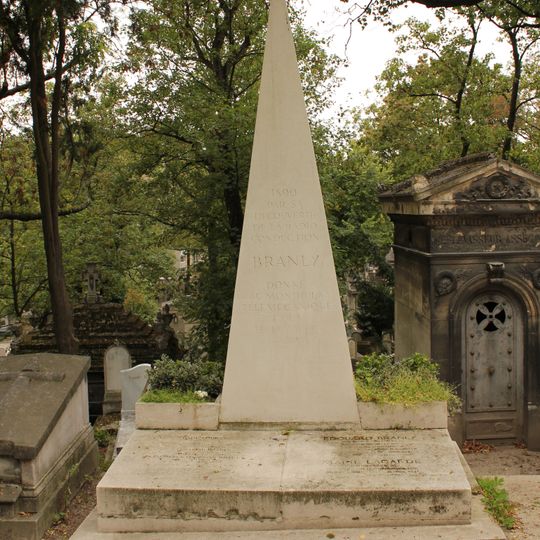 Grave of Édouard Branly