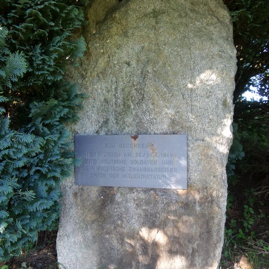 Gedenkstein Kriegsverbrechen bei Hannober