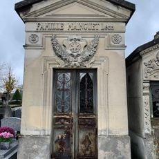 Chapelle funéraire de la famille Léon-Mainguet