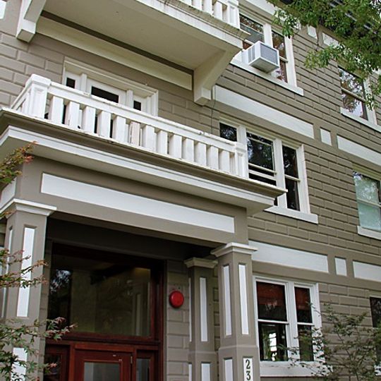 Hollywood Apartments