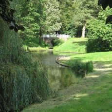 Hoekelum: Tuin en parkaanleg