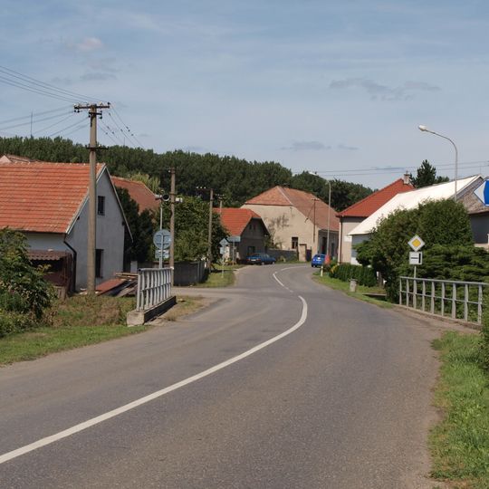 Most silnice II/330 přes Blatnici v Rašovicích