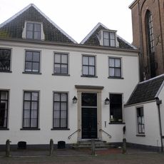 Pieterskerkhof 5