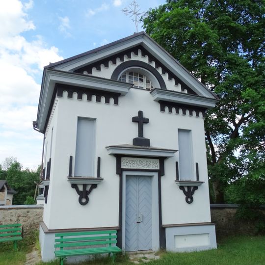 Parczewski family chapel, Nemenčinė