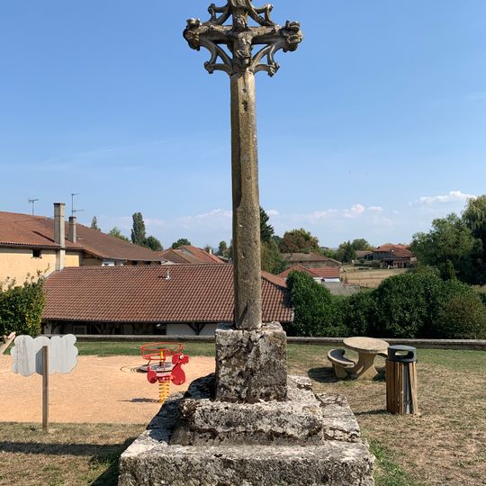 Croix de l'Église de Lescheroux