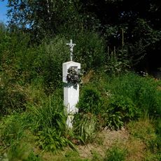 Kříž u silnice na Křepiny u domu č. 166 v Dolním Městě