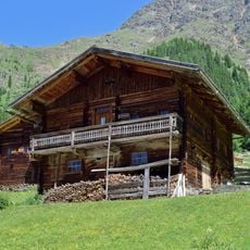 Almhütte vulgo Mitter-Bachlet