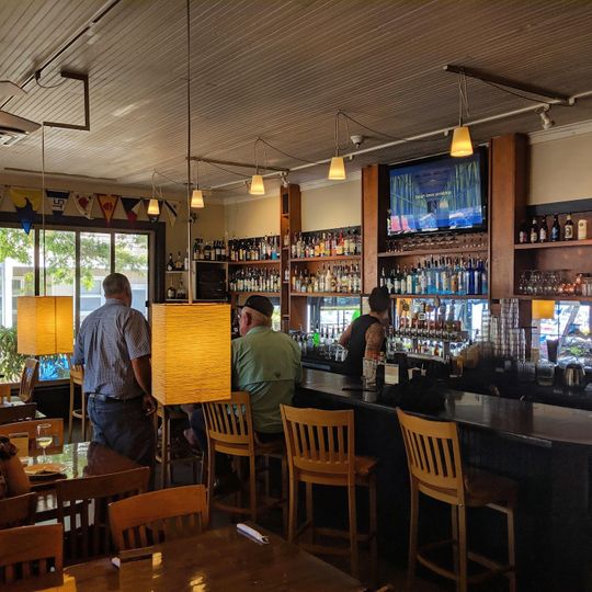 Doc's Marina Grill