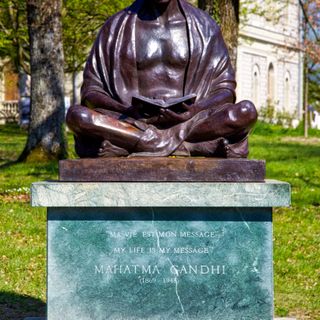 Statue of Mohandas K. Gandhi in Geneva