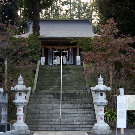 Naka-Hikawa Shrine