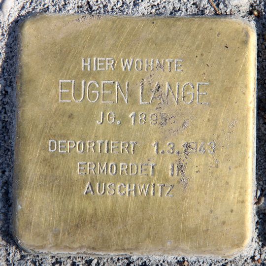 Stolperstein en memoria de Eugen Lange
