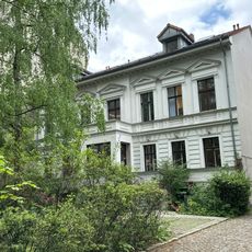 Mietshaus Schloßstraße 24