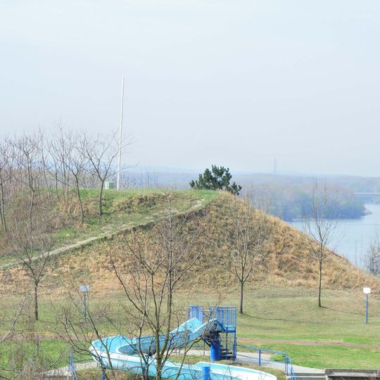 Hügelgrab Schulerbergl