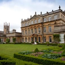 Badminton House