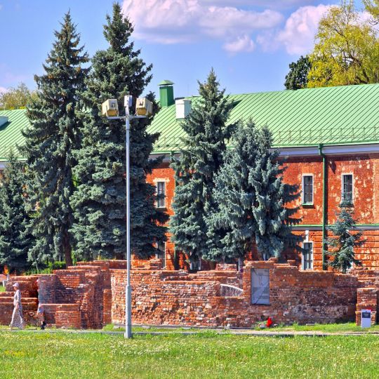 Руіны Белага палаца