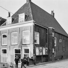 Voorstraat 2, Ooltgensplaat