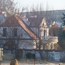 14 Domaniewska Street in Warsaw