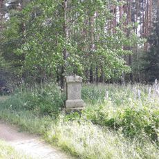 Kříž západně od Sklárny