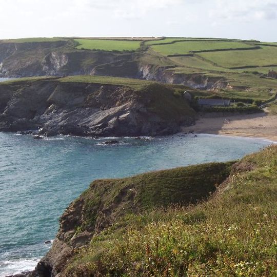 Baulk Head to Mullion