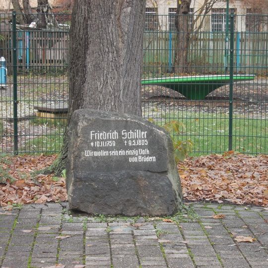 Schillerdenkmal - Naunhof, Schulstraße 6
