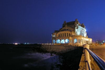 At night 0