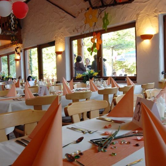 Hauenstein Paddelweiher-Hütte