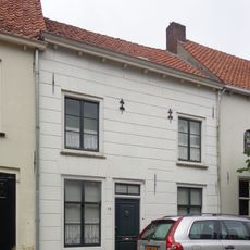 Herenstraat 13, Buren