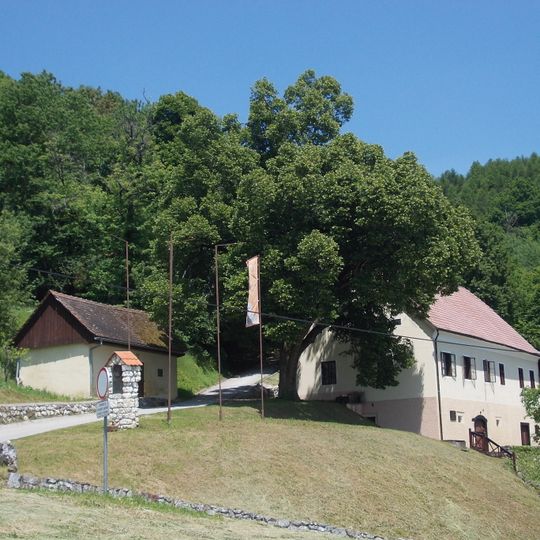 Pleteršnik Farm