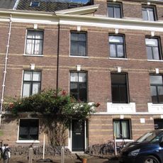 Huis met classicistische kenmerken