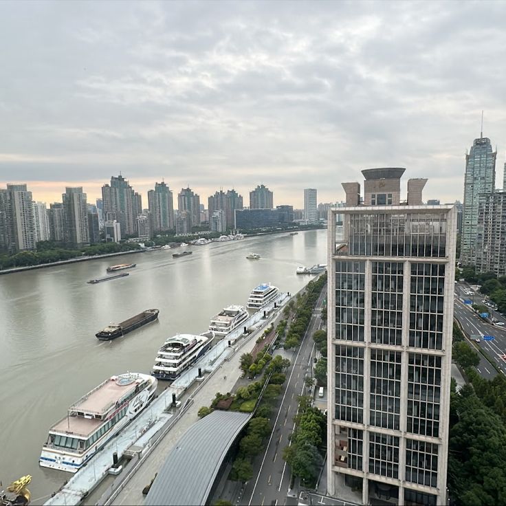 Char Bar at Hotel Indigo