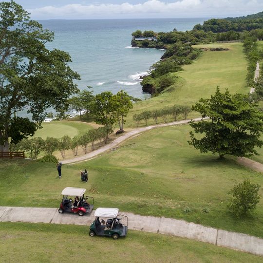 Dakak Park Beach Resort