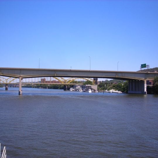 Veterans Bridge