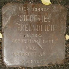 Stolperstein dedicated to Siegfried Freundlich