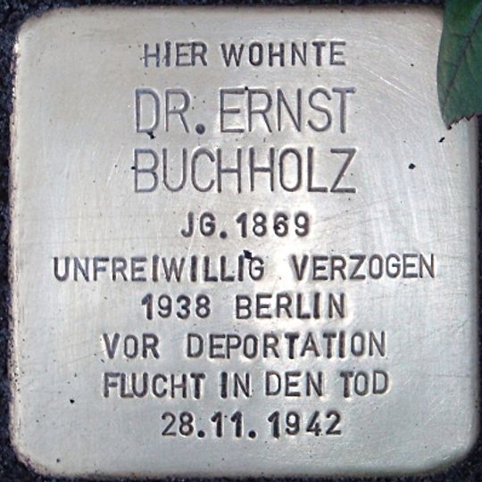 Stolperstein em memória de Ernst Buchholz