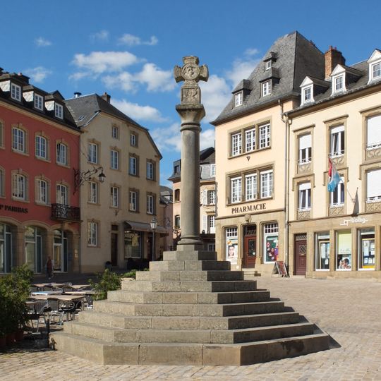 Justice cross Echternach