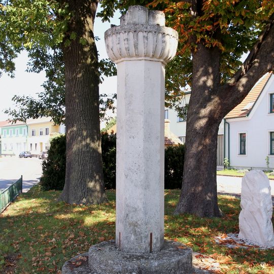 Listed objects in Austria, whipping post, pillory