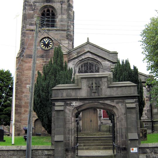 St Lawrence's Churchyard Wall, Entrance Arches And Gates To South And West
