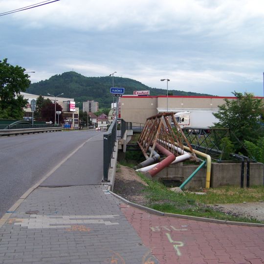 Most Obloukové ulice přes Ploučnici v Děčíně