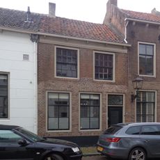 Peperstraat 20, Buren