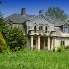 Manor in Cielce