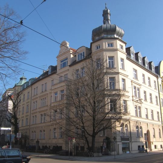 Mietshaus